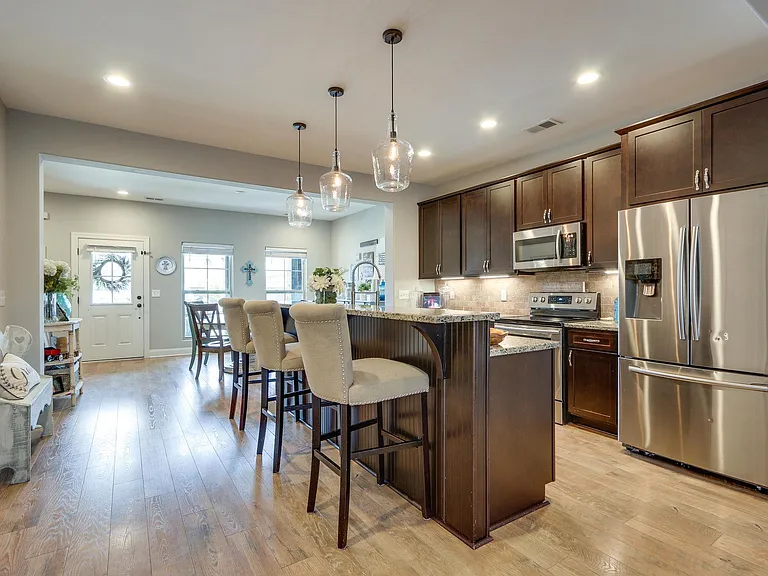 3125 Blue Sky Dr — Photo 9