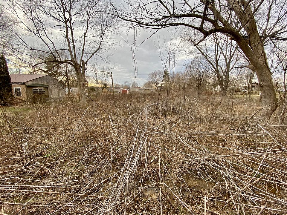 1st image of 267 Manor Dr