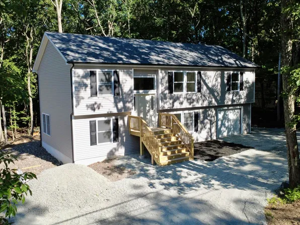 131 Buck Run Dr, Milford, PA 18337