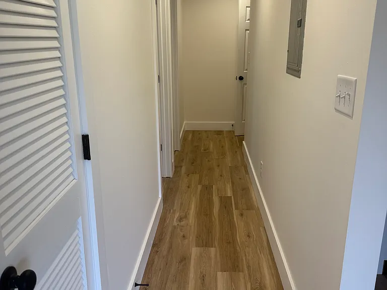 3704 Hardwood Rd — Photo 3