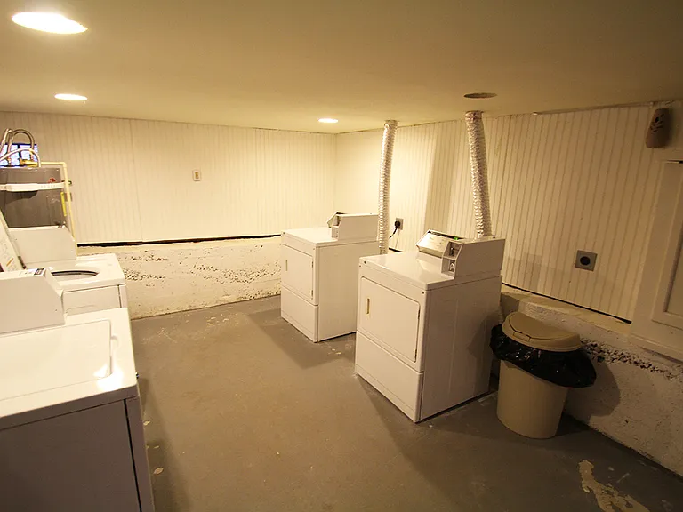 Beach Club Cottages — Photo 22