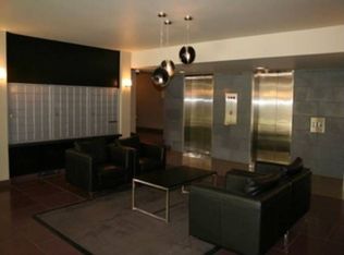 255 SW Harrison St APT 2F, Portland, OR 97201