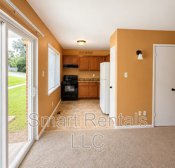 2651 Eltarose Dr #B — Photo 2