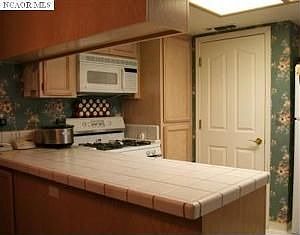 4th image of 108 Carriage Ln