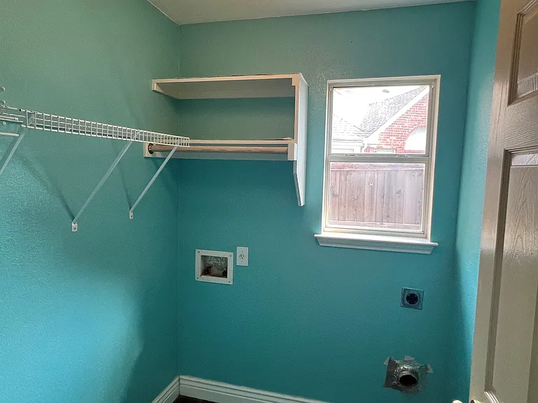 1216 Pleasant Oaks Dr — Photo 5