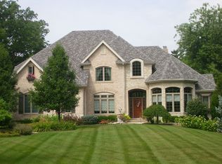 3636 Douglas Rd, Downers Grove, IL 60515