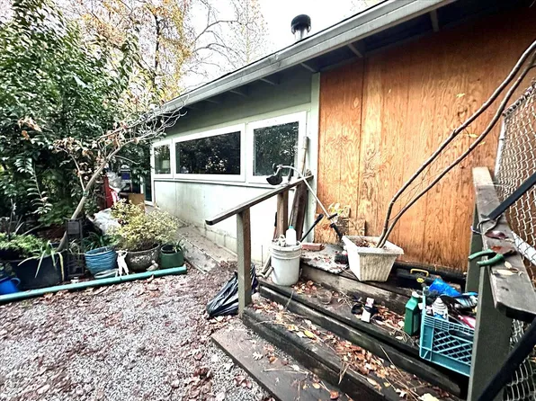 15049 Stagecoach Way, Rough And Ready, CA 95975