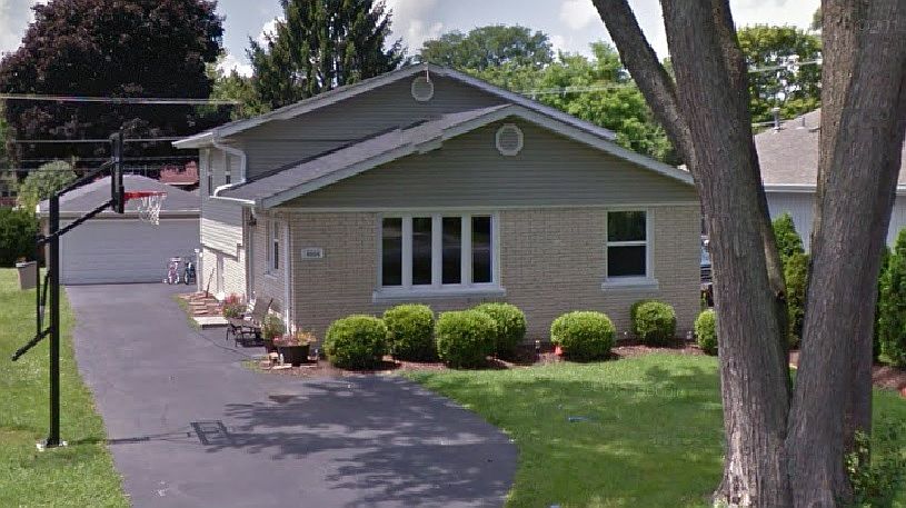 1st image of 4004 N Park St