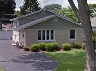 4004 N Park St, Westmont, IL