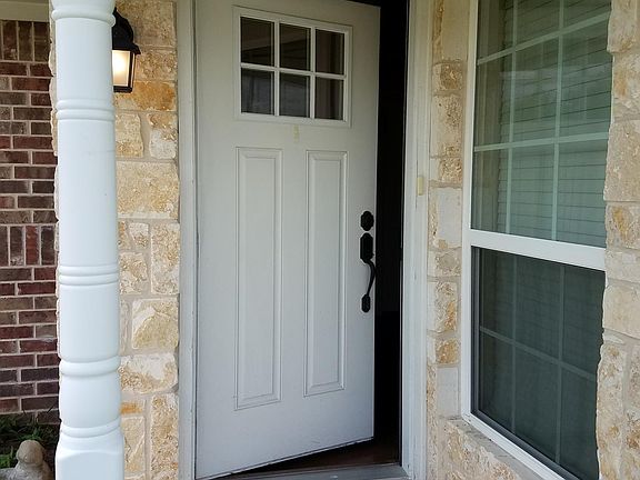 4th image of 146 Rosemont Dr
