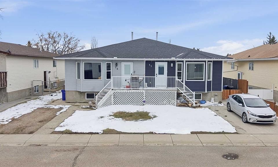 1st image of 13 N Green Meadow Cres
