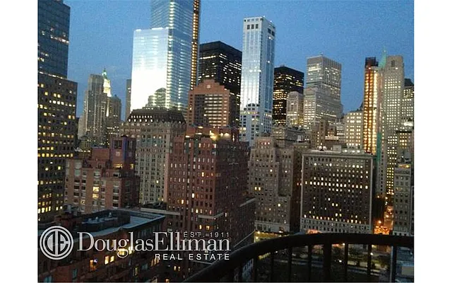 Rented by Douglas Elliman | media 20