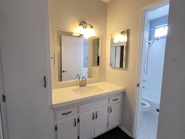 12022 Birch Ave — Photo 7
