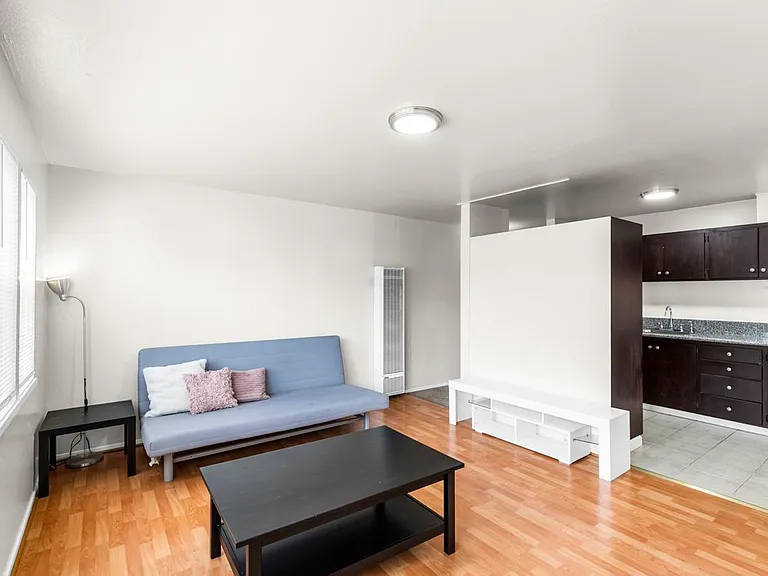 2500 Dana St #4 — Photo 8