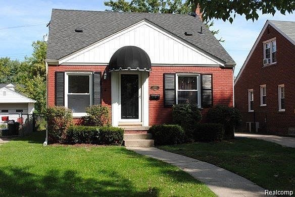 1st image of 20871 Hunt Club Dr
