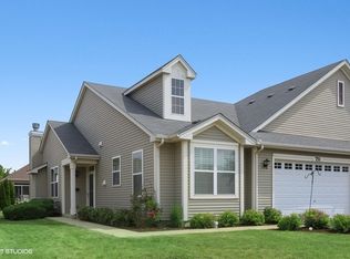 751 Bellevue Cir, Oswego, IL 60543