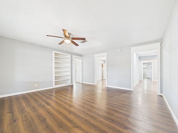 4th image of 1212 Alamo St