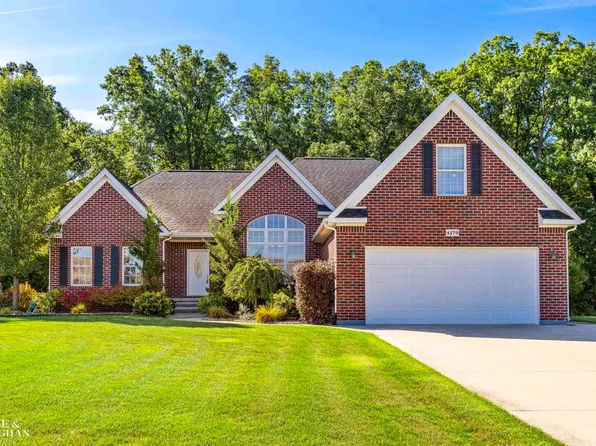 4179 V Achatz Dr, Saint Clair, MI 48079