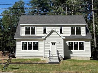 566 6th St UNIT 1, Dover, NH 03820