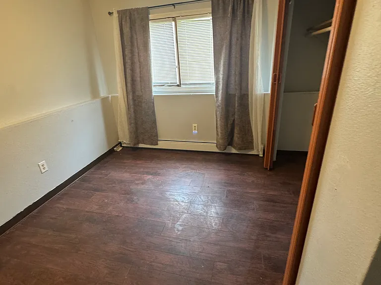 1201 Juneau St #1 — Photo 15