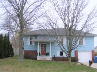 1502 W Ridgecrest St, Ozark, MO 65721