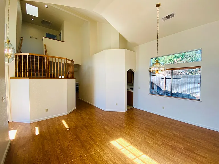 8868 Chadbury Pl — Photo 3