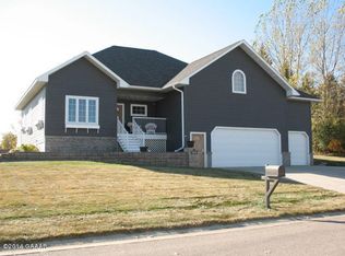 1013 2nd St NE, Elbow Lake, MN 56531