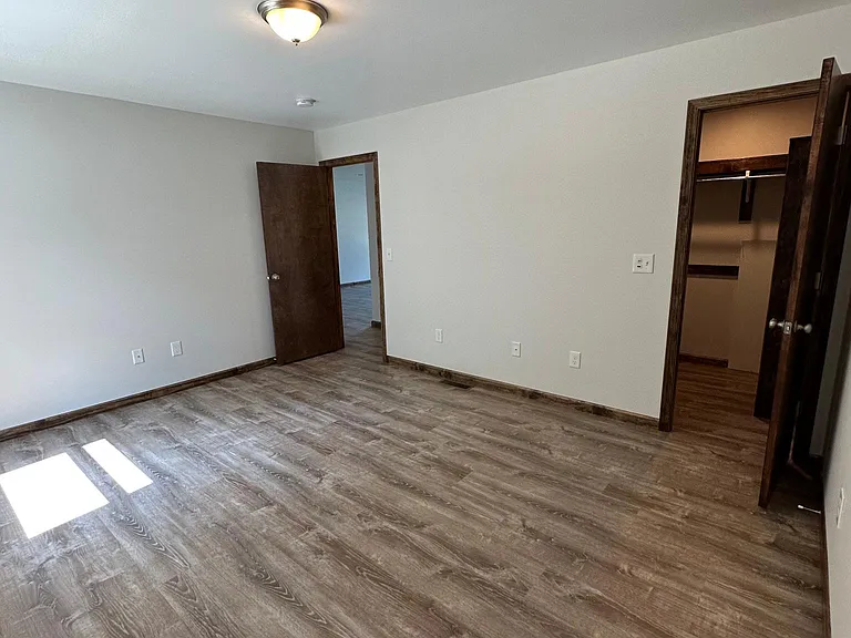11 Orleans Ave #11B — Photo 10