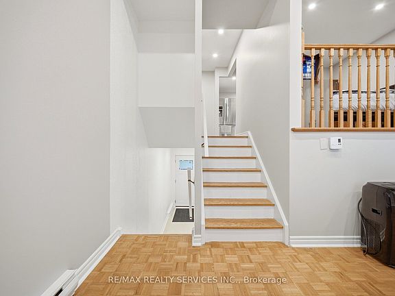 5th image of 154 Darras Ct