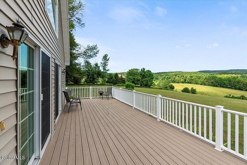 5th image of 219 Rossman Valley Road
