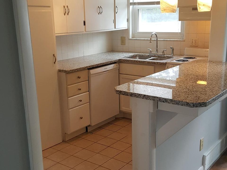 1st image of 3106 Northwest Blvd