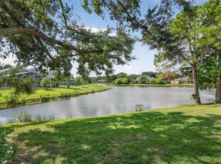 5717 Heronpark Pl, Lithia, FL 33547