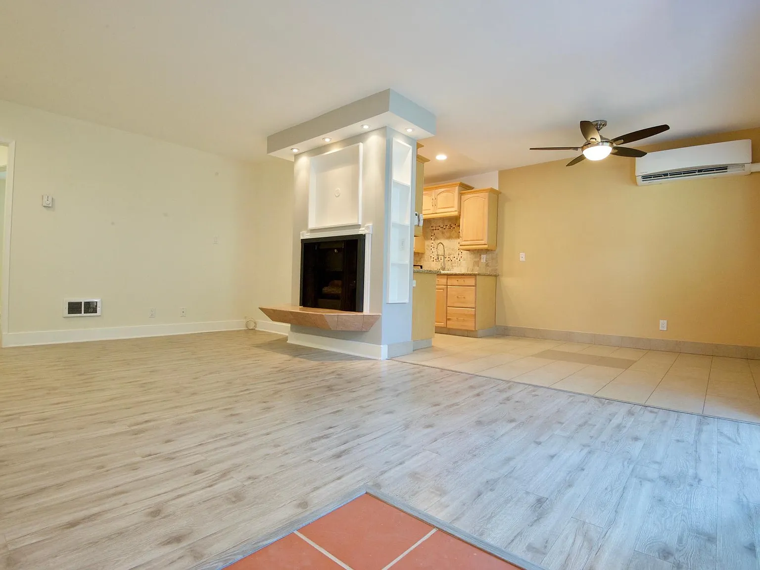 2 bed, 1250 sqft, $3,340 — Photo 2