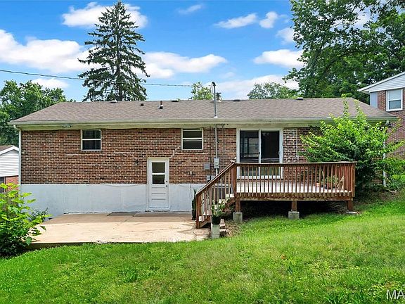 4th image of 703 Brownbert Ct