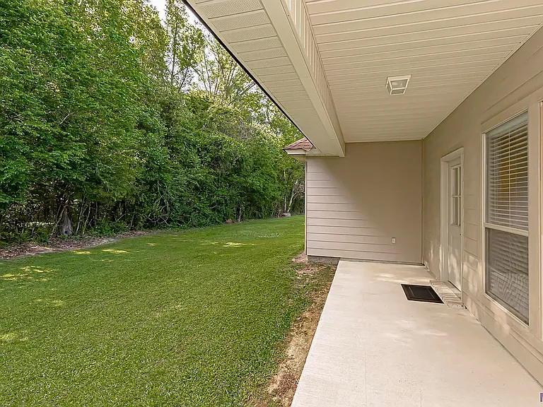 6342 Surrey Ln — Photo 17