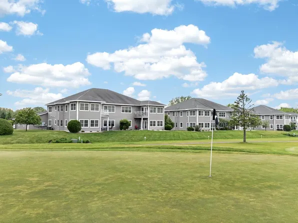 210 Potter ROAD #102, Elkhorn, WI 53121