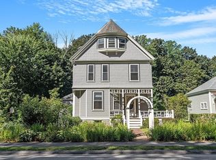 47 Abbot St, Andover, MA 01810