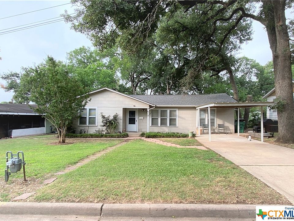 613 E 5th St, Cameron, TX 76520 Zillow