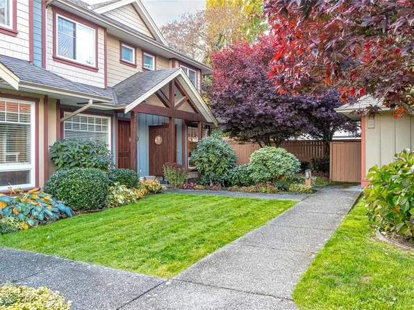 2528 Alexander St #9, North Cowichan, BC V9L 2W9