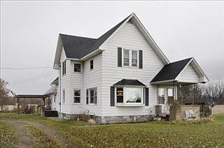 1st image of 1911 101st Ave