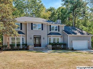 15017 Carlisle Dr SE, Huntsville, AL 35803