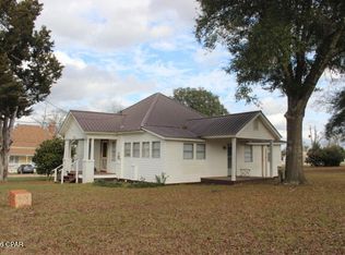 2497 3rd Ave, Alford, FL 32420