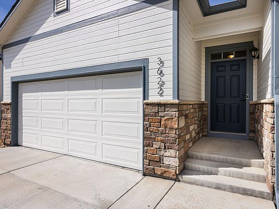 2nd image of 3622 Torch Lily St