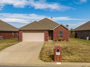 110 Vienne Pl, Maumelle, AR 72113