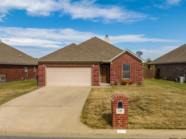 110 Vienne Pl, Maumelle, AR 72113