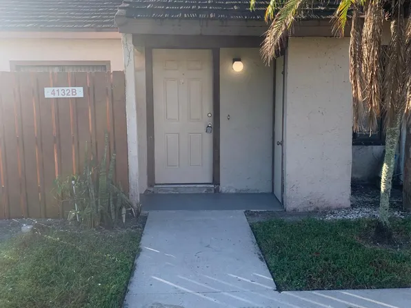 4132 Palm Bay Circle #B, West Palm Beach, FL 33406