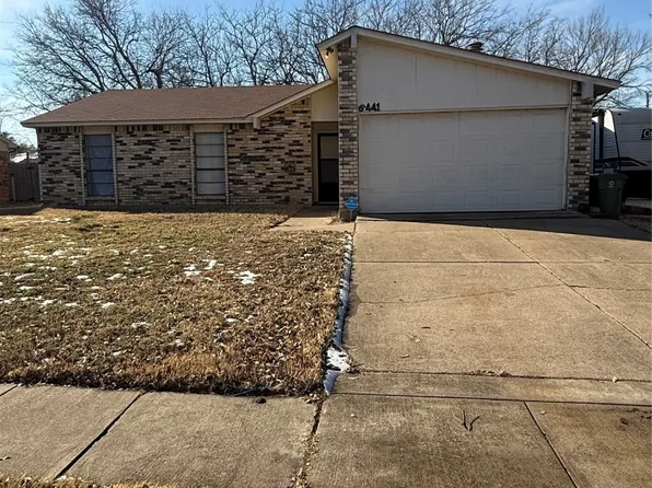 6441 Wakefield Rd, North Richland Hills, TX 76182
