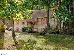 216 Chasnell Rd, North Chesterfield, VA 23236