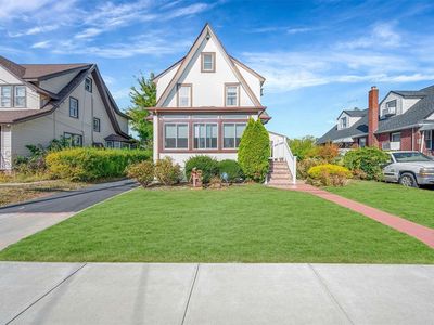 77 Miriam Street, Valley Stream, NY, 11581