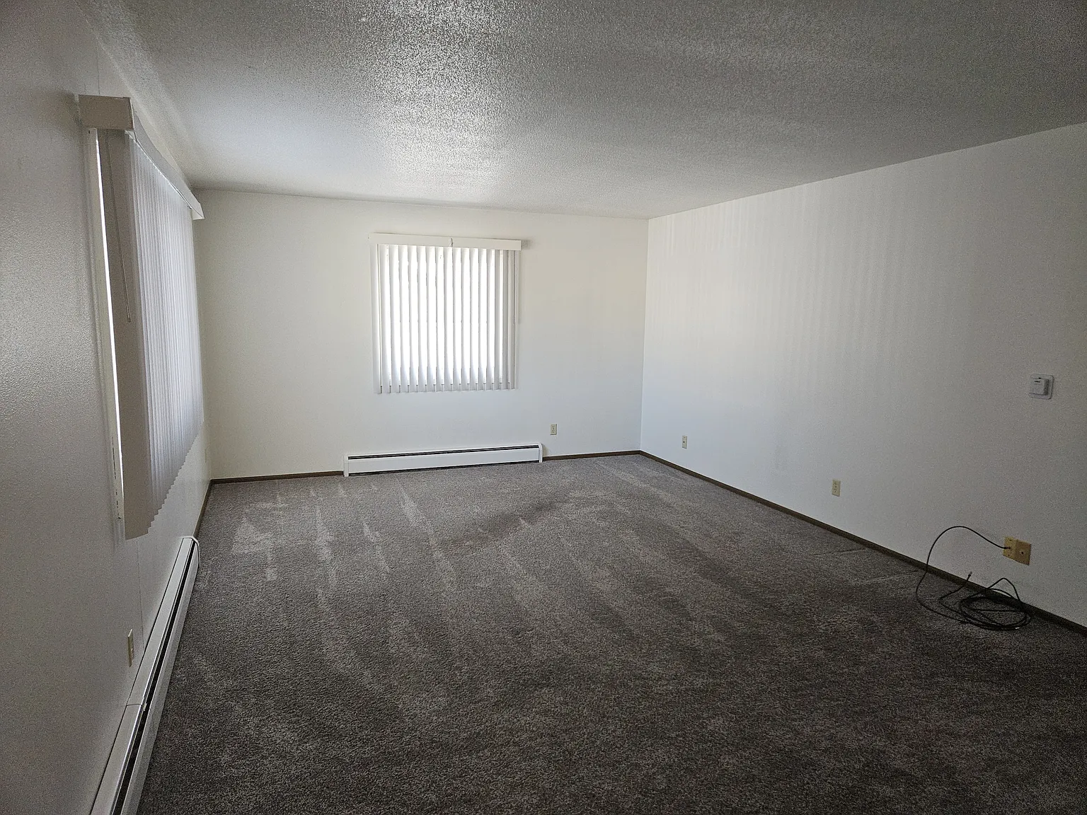 1144 Langley Road — Photo 3